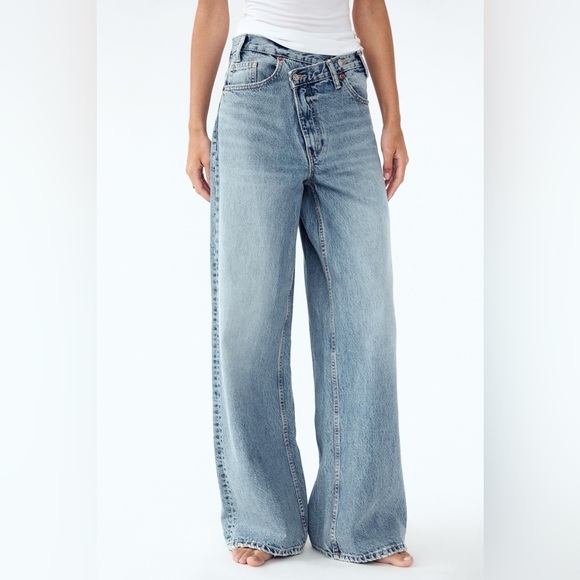 NWT ZARA WOMAN HIGH-WAIST TRF WIDE-LEG JEANS CROSSOVER WAISTBAND BLUE - Picture 2 of 6